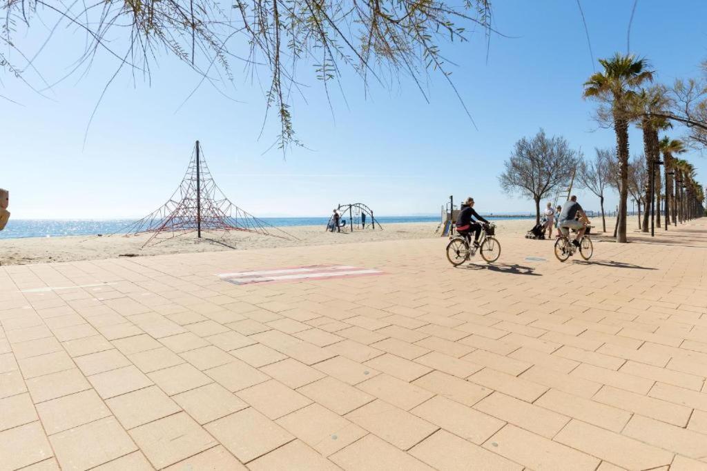 The Beach Milenium Росес Екстериор снимка