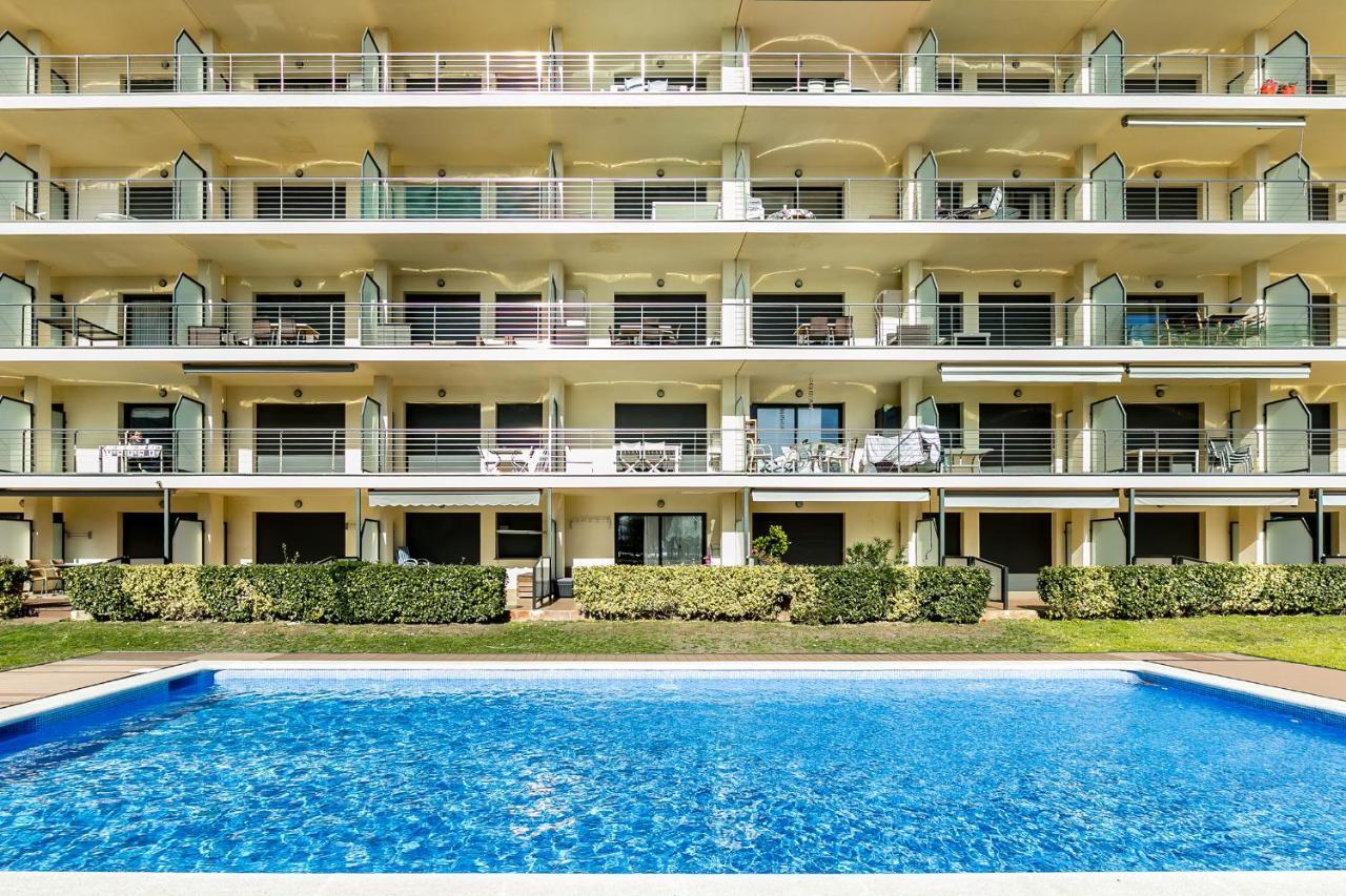 The Beach Milenium Росес Екстериор снимка